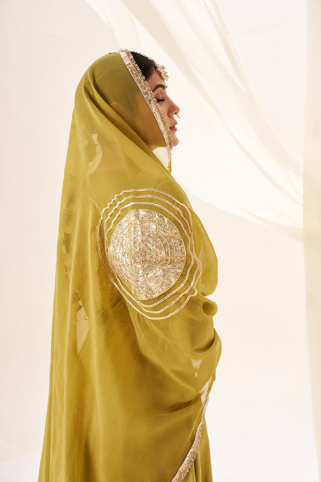 Organza Dupatta with Lumpo
