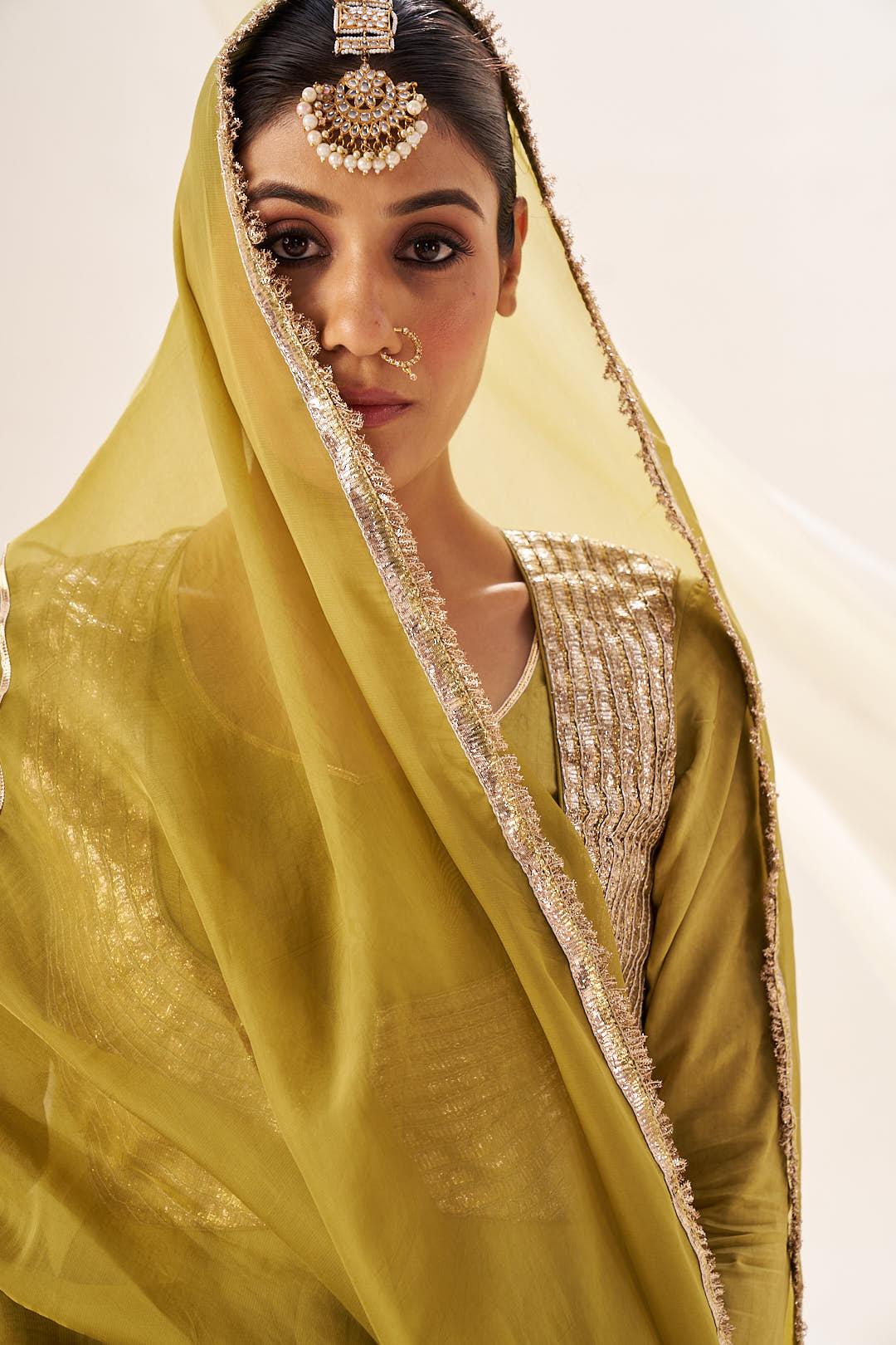Organza Dupatta with Lumpo