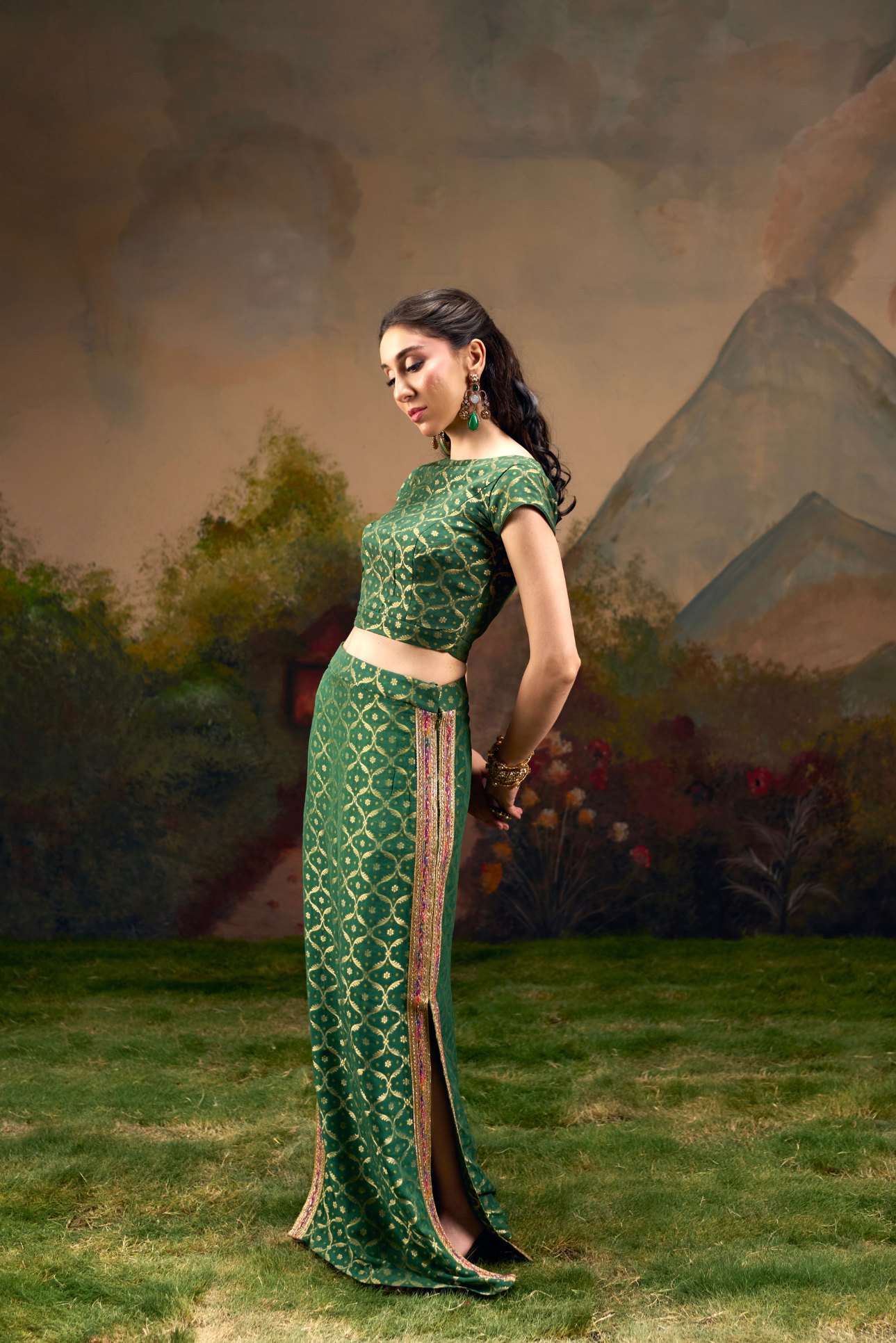 Naad Rajeshwari- Green Skirt Set with Cap Sleeves Top