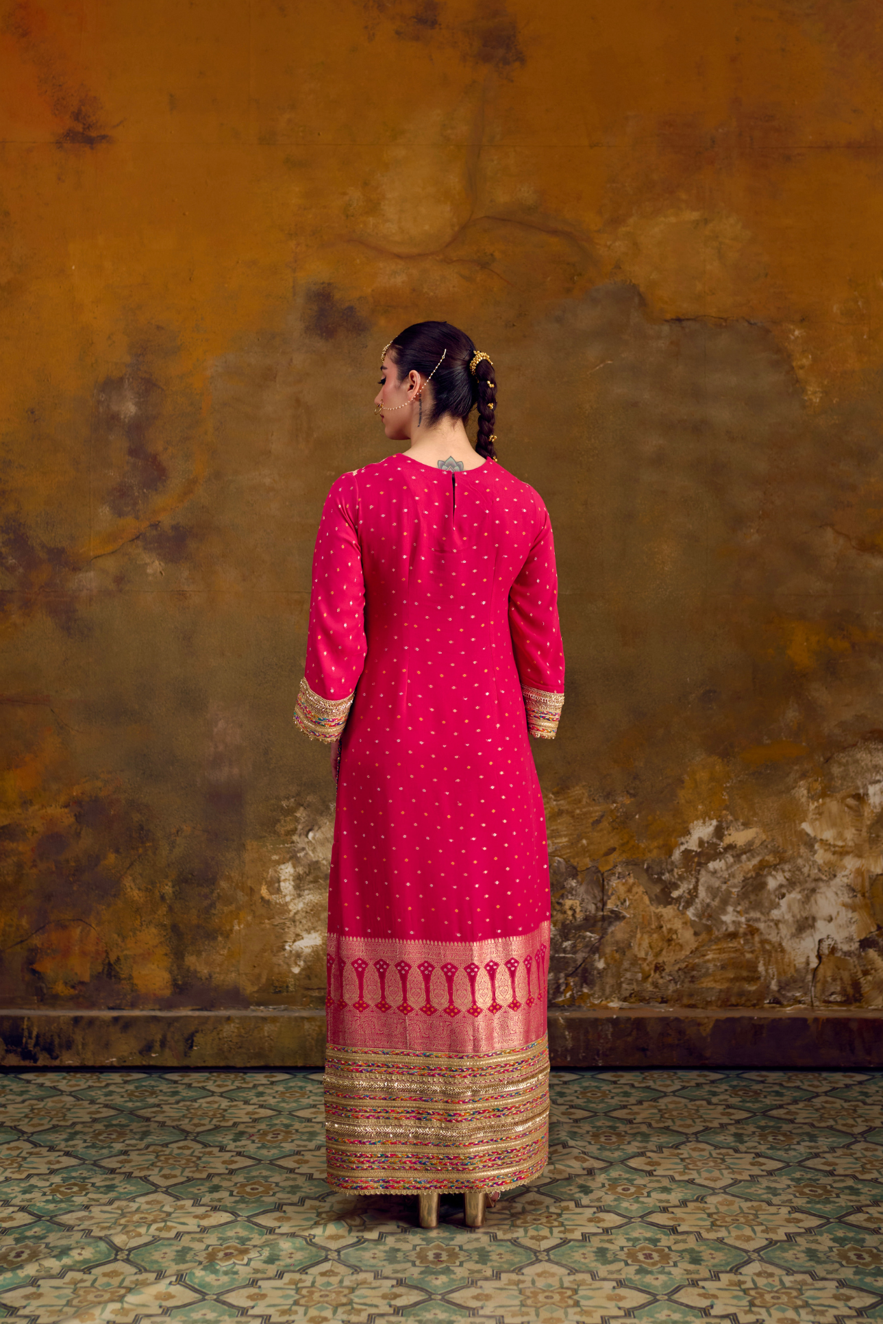 Naad Jhilmil - Pink Kaftan with Lace Detailing