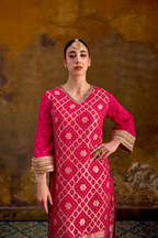 Naad Jhilmil - Pink Kaftan with Lace Detailing