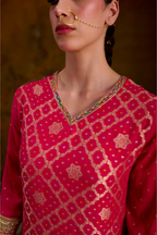 Naad Jhilmil - Pink Kaftan with Lace Detailing
